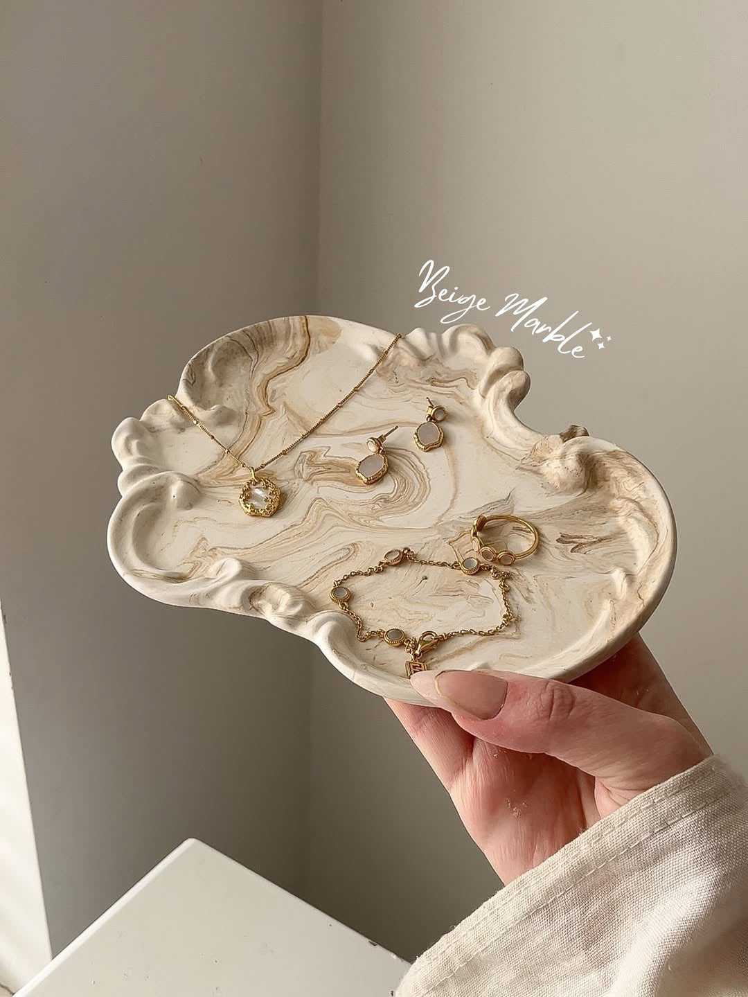 The Heritage Tray