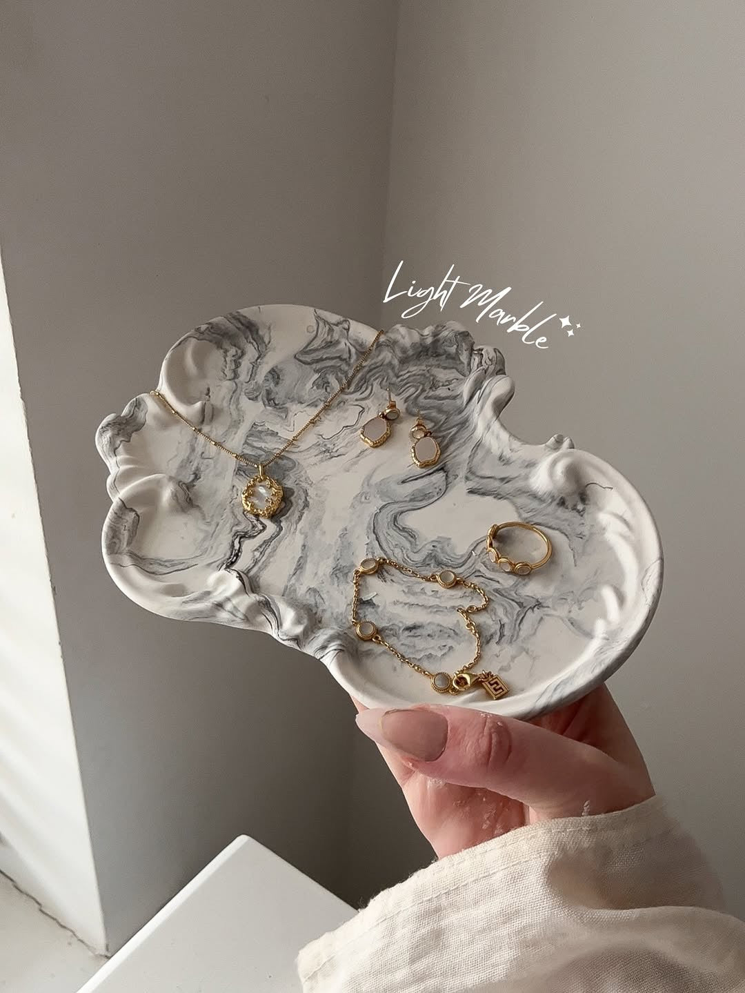 The Heritage Tray