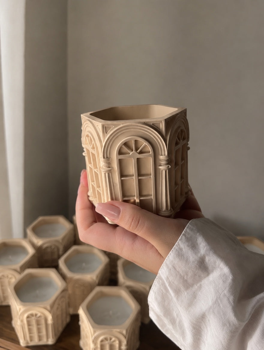 The Belle Époque Candle Favour