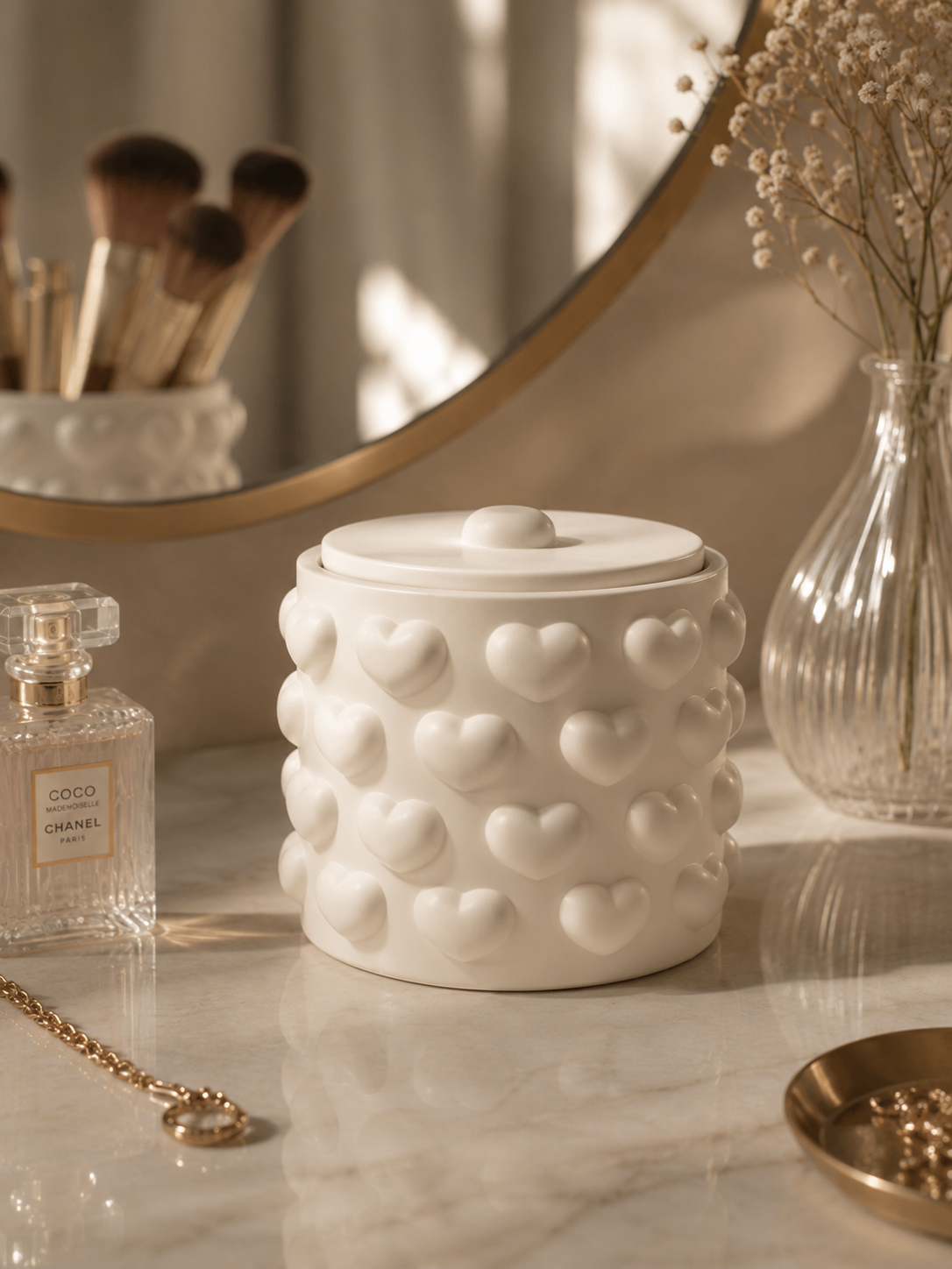 The Heartloom jar